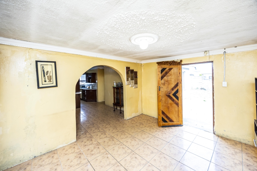 3 Bedroom Property for Sale in Amalinda North Eastern Cape